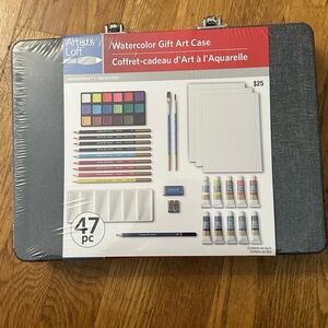 Artist's Loft Watercolor Art Case - 47 pc in hard case with handle/metal clips.